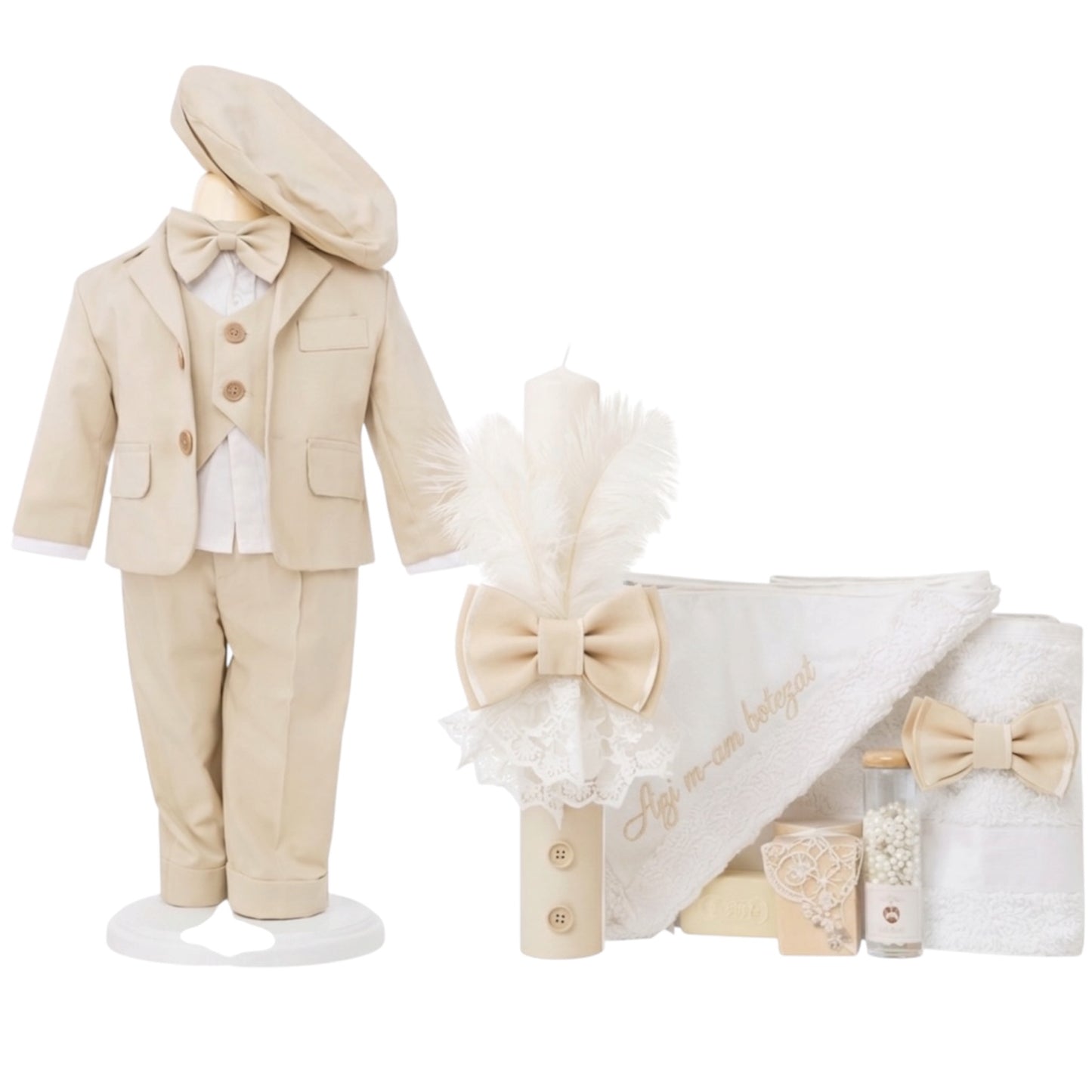 Set botez baietel crem (costumaș 6 piese ,trusou si lumnare )