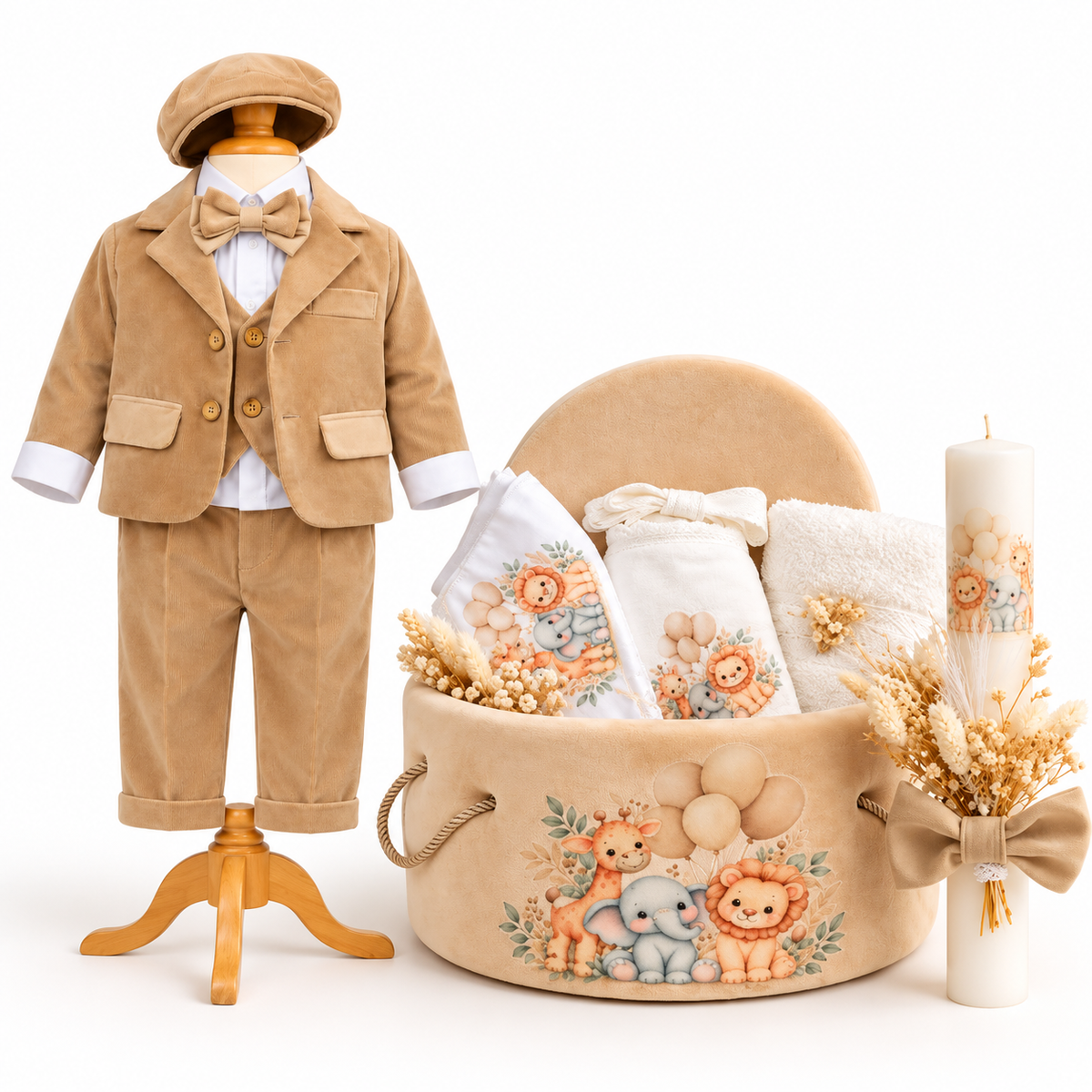 Set botez băiețel safari crem ( Costum din catifea, Trusou,Lumânare)