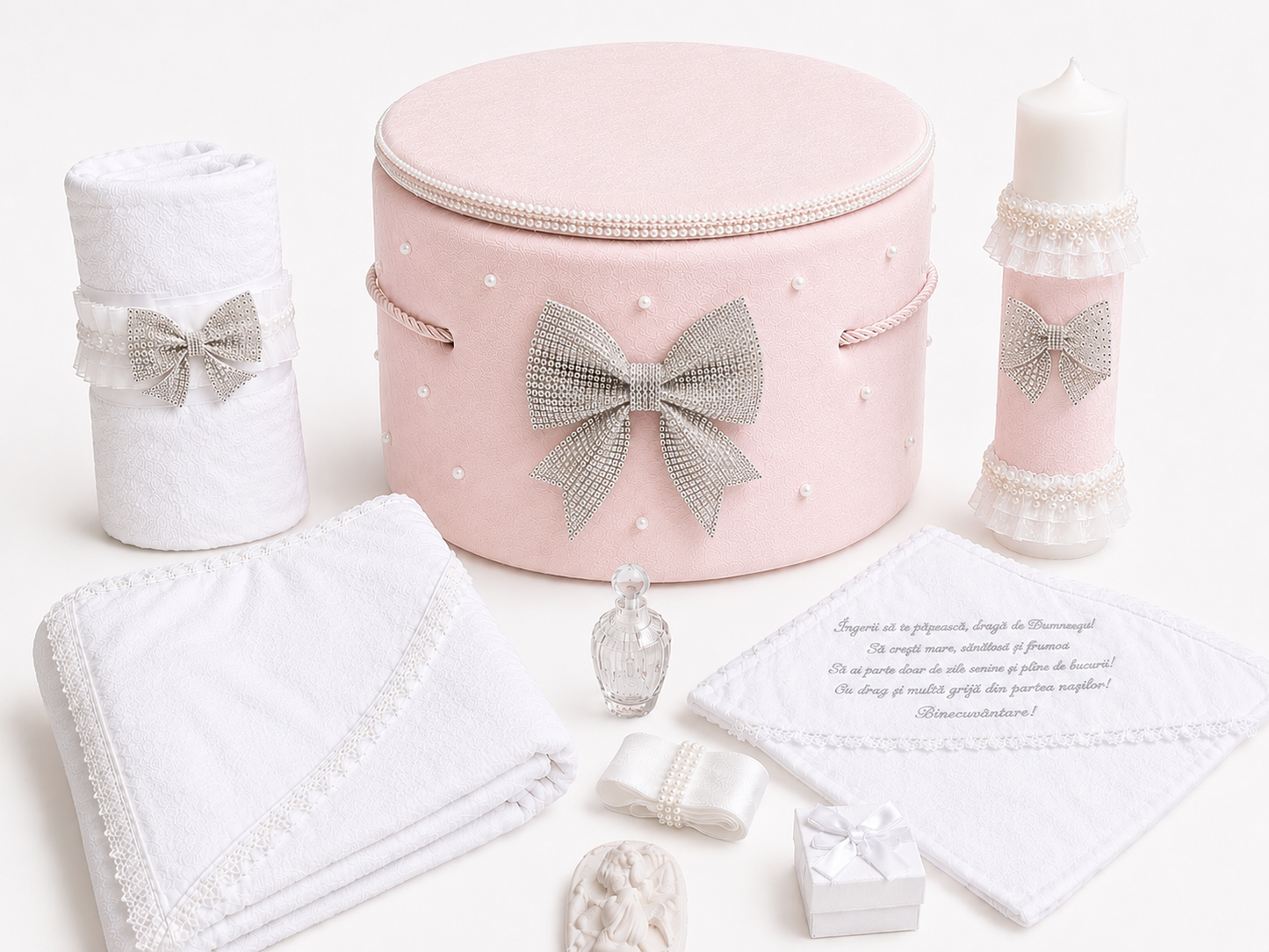 Trusou botez catifea roz funda din cristale
