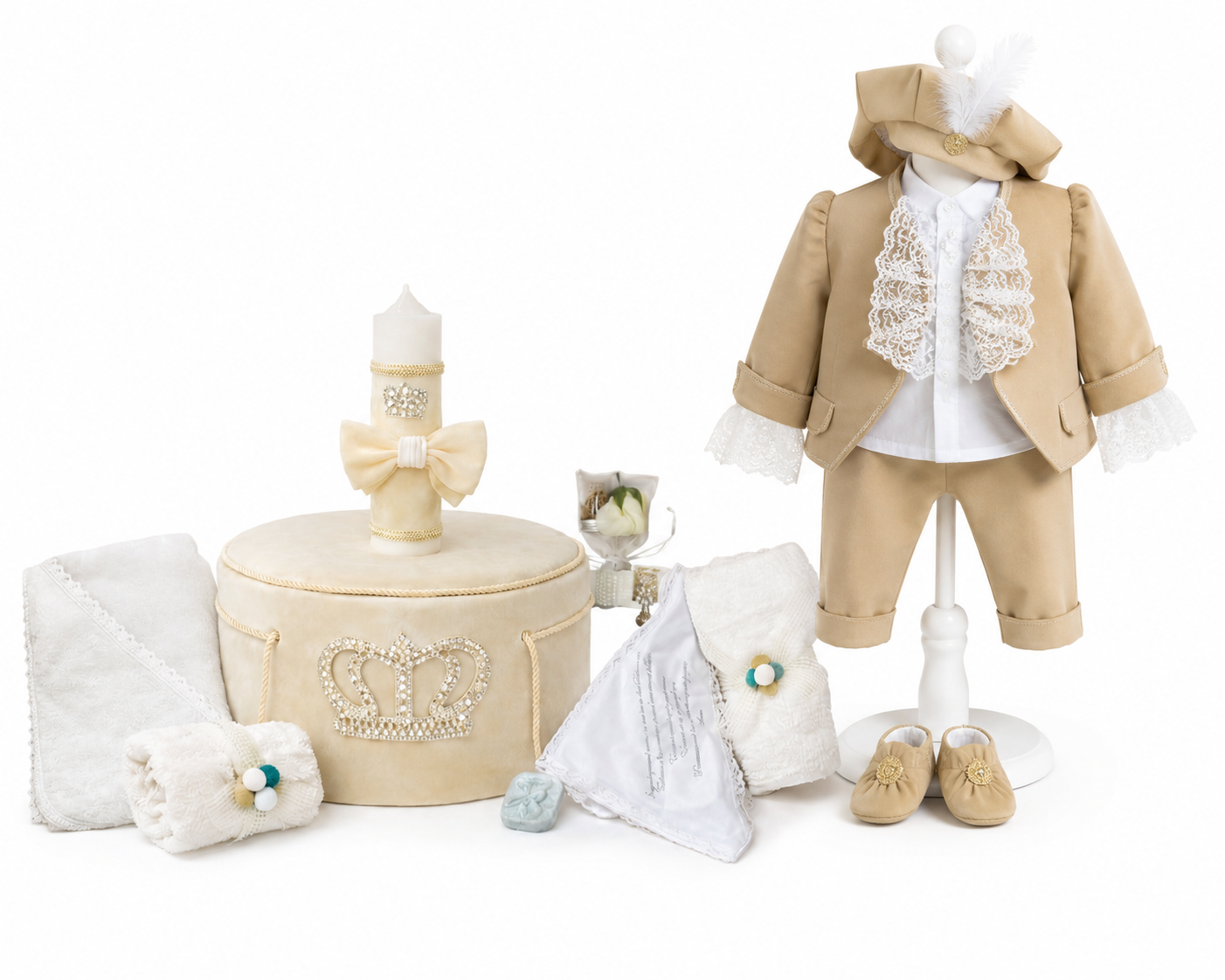 Set botez Prinț cu trusou coroana si lumanare crem