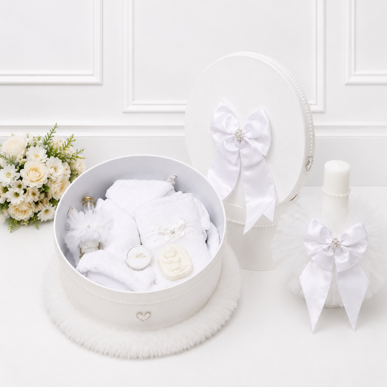 Set botez funda alba- trusou + cutie + lumânare