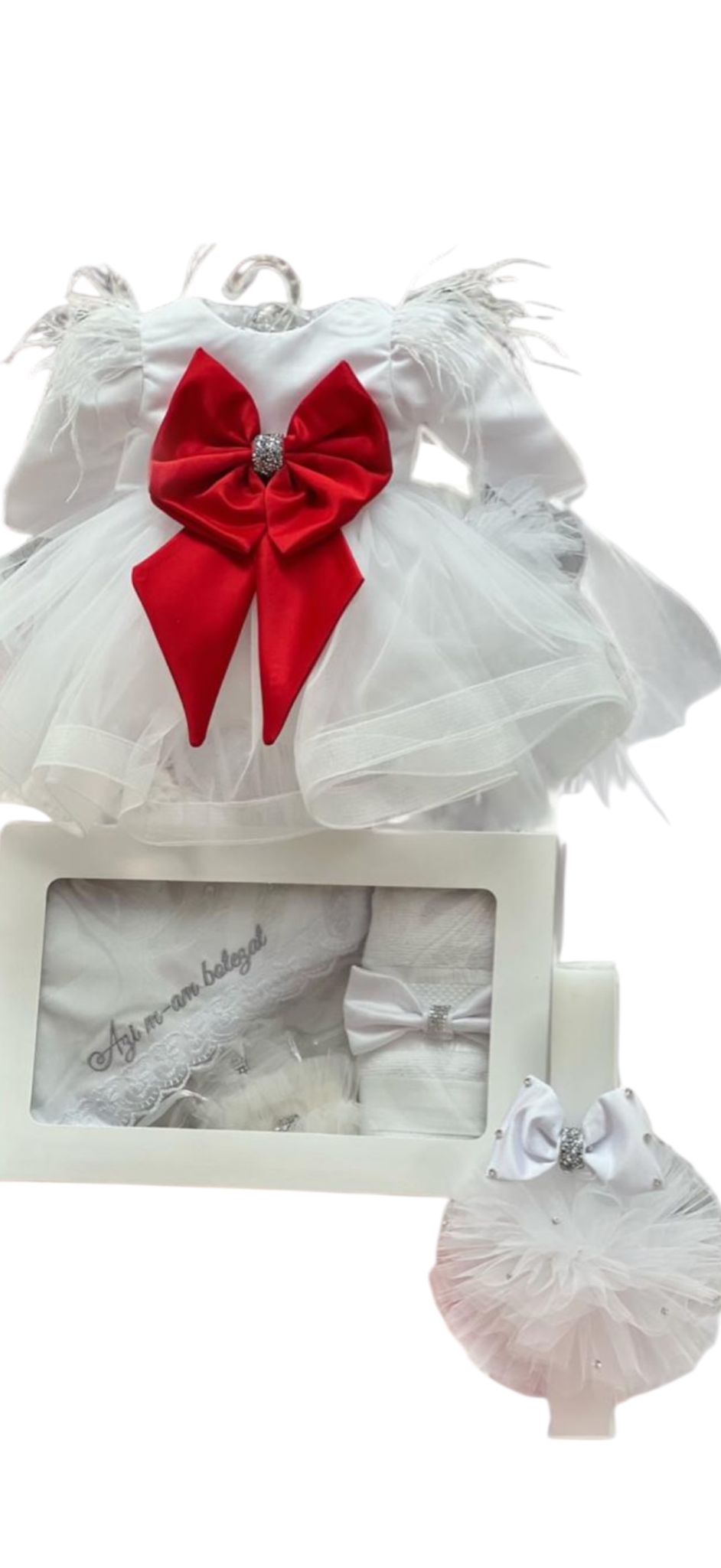 Set botez fetita alb cu funda rosie