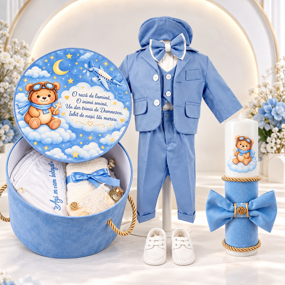 Set botez băiețel baby blue urs( Trusou+ lumânare+ Costum+ botoși)