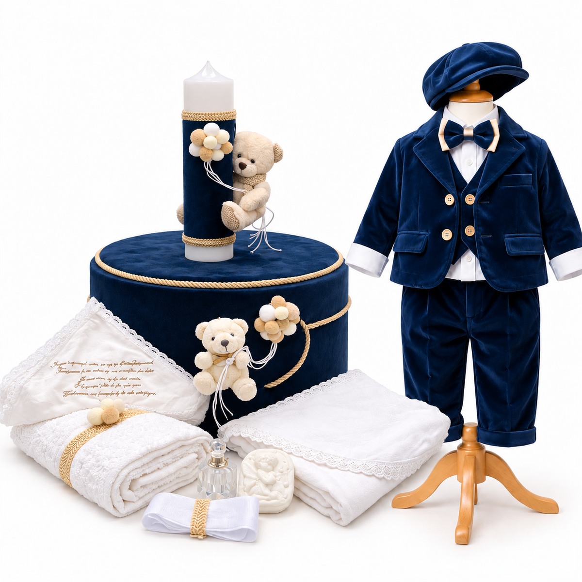 Set botez băiețel bleumarin ursuleț cu baloane( Trusou+ lumânare+ Costum catifea)
