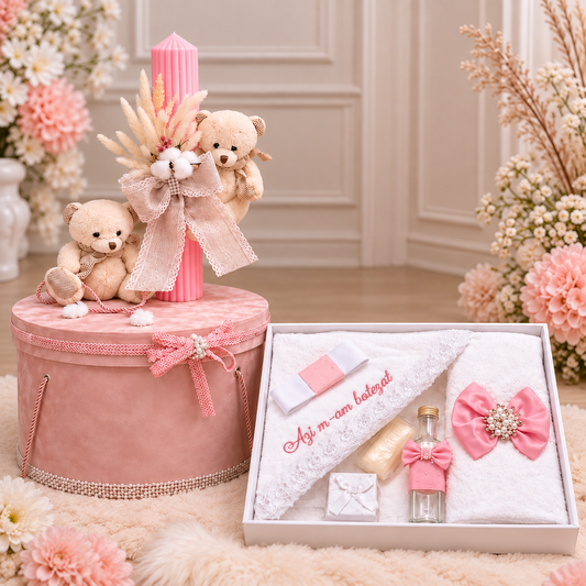 Set botez roz  ursulet (trusou + cutie + lumânare)