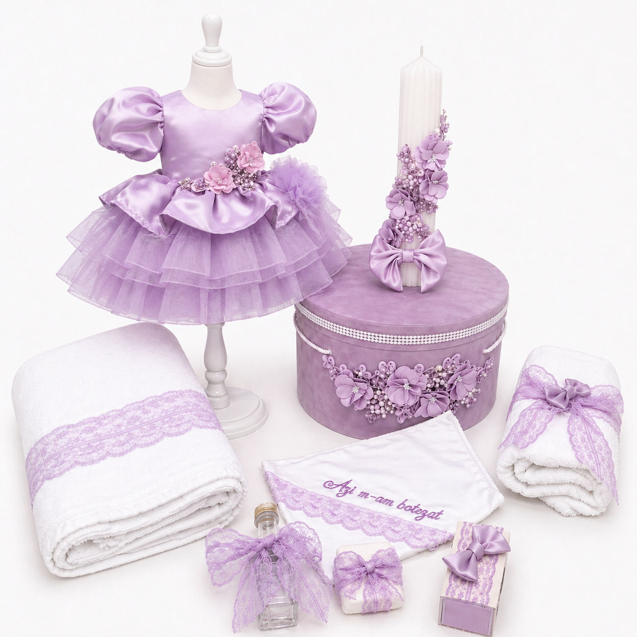 Set botez fetita mov cu flori