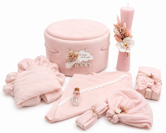 Set botez catifea muselina roz pudra -trusou, cutie , lumânare