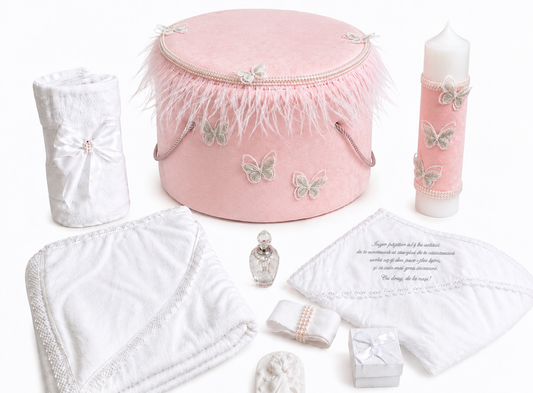 Set botez fluturasi roz -cutie , trusou, lumanare