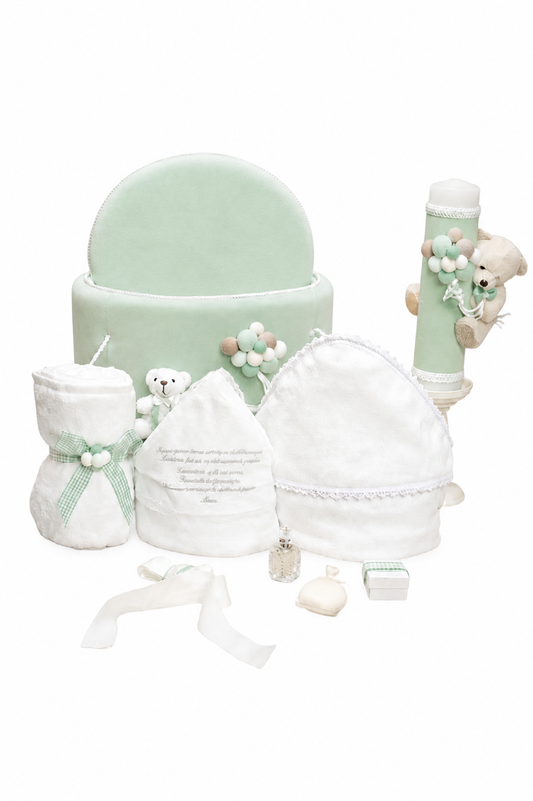 Set botez ursuleț -trusou catifea + lumânare menta