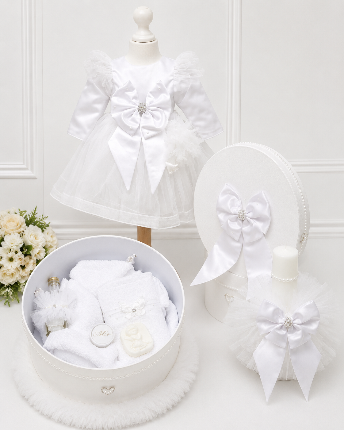 Set botez fetita funda alba ( TRUSOU+LUMANARE+ ROCHITA)