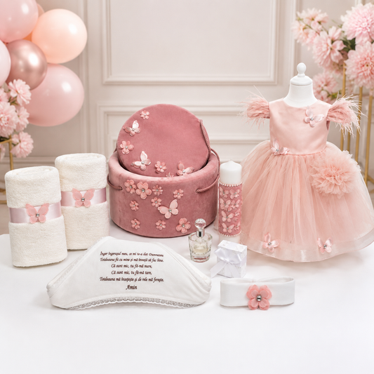 Set botez fetita roz pudra fluturași  ( Trusou + Cutie+Lumânare+ Rochița )