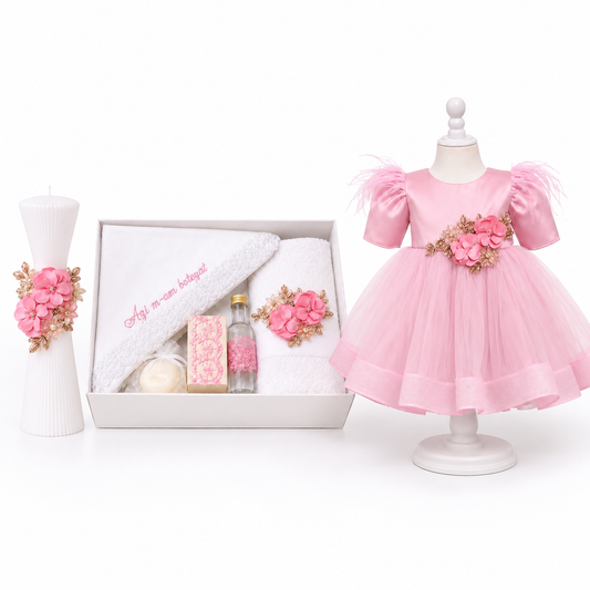 Set botez fetita roz floricele ( Rochița + Trusou+ lumânare clepsidra)