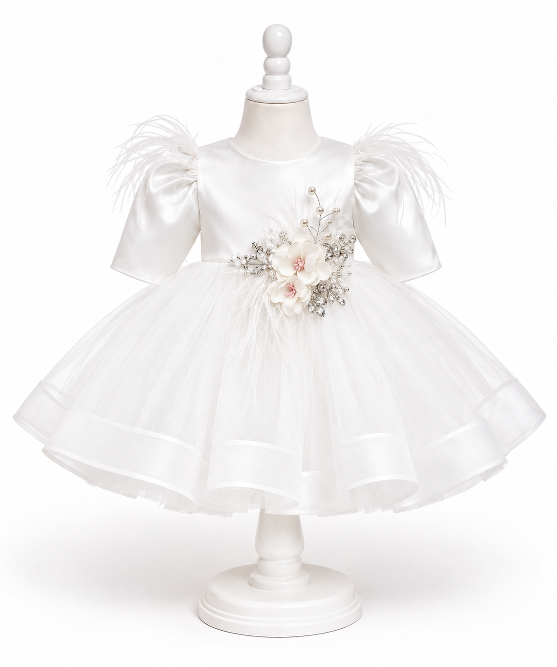 Rochița de botez alba cu floricele din cristal