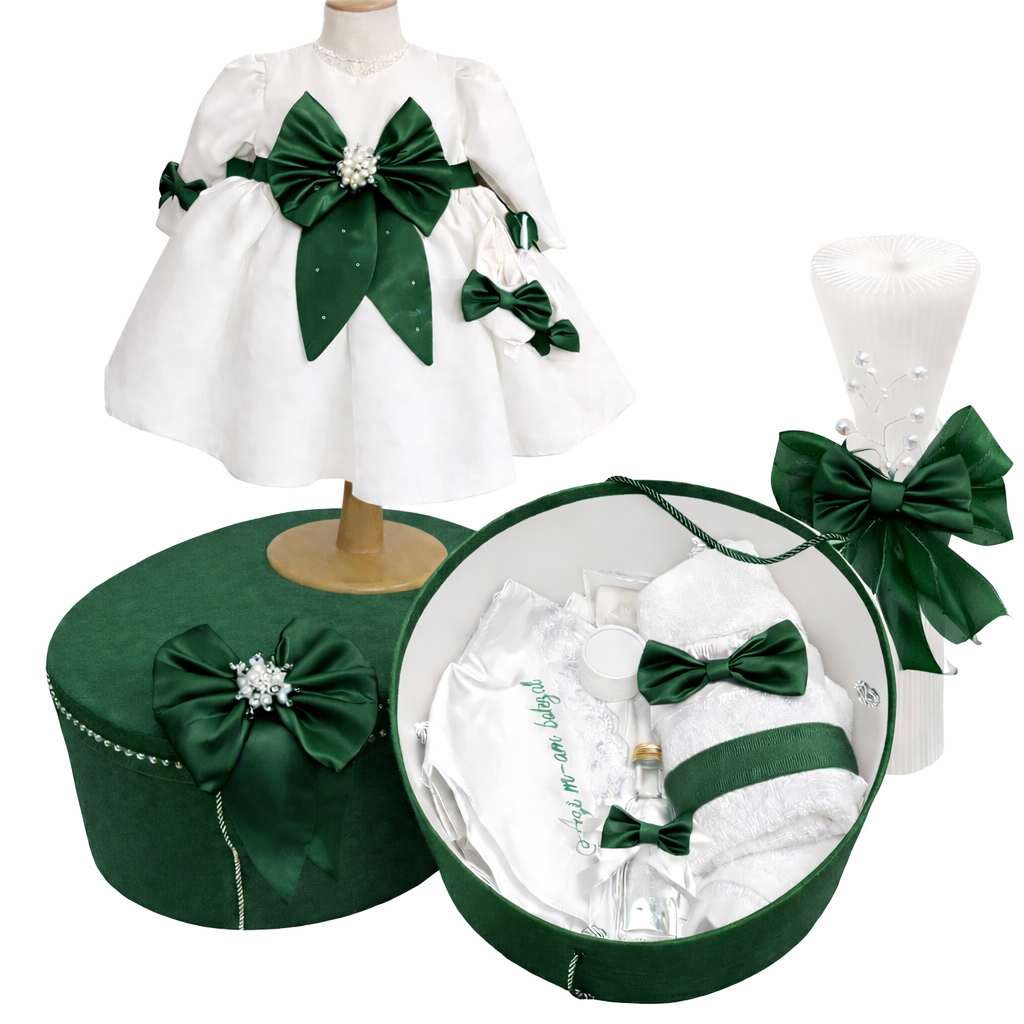 Set botez fetita cu rochie verde