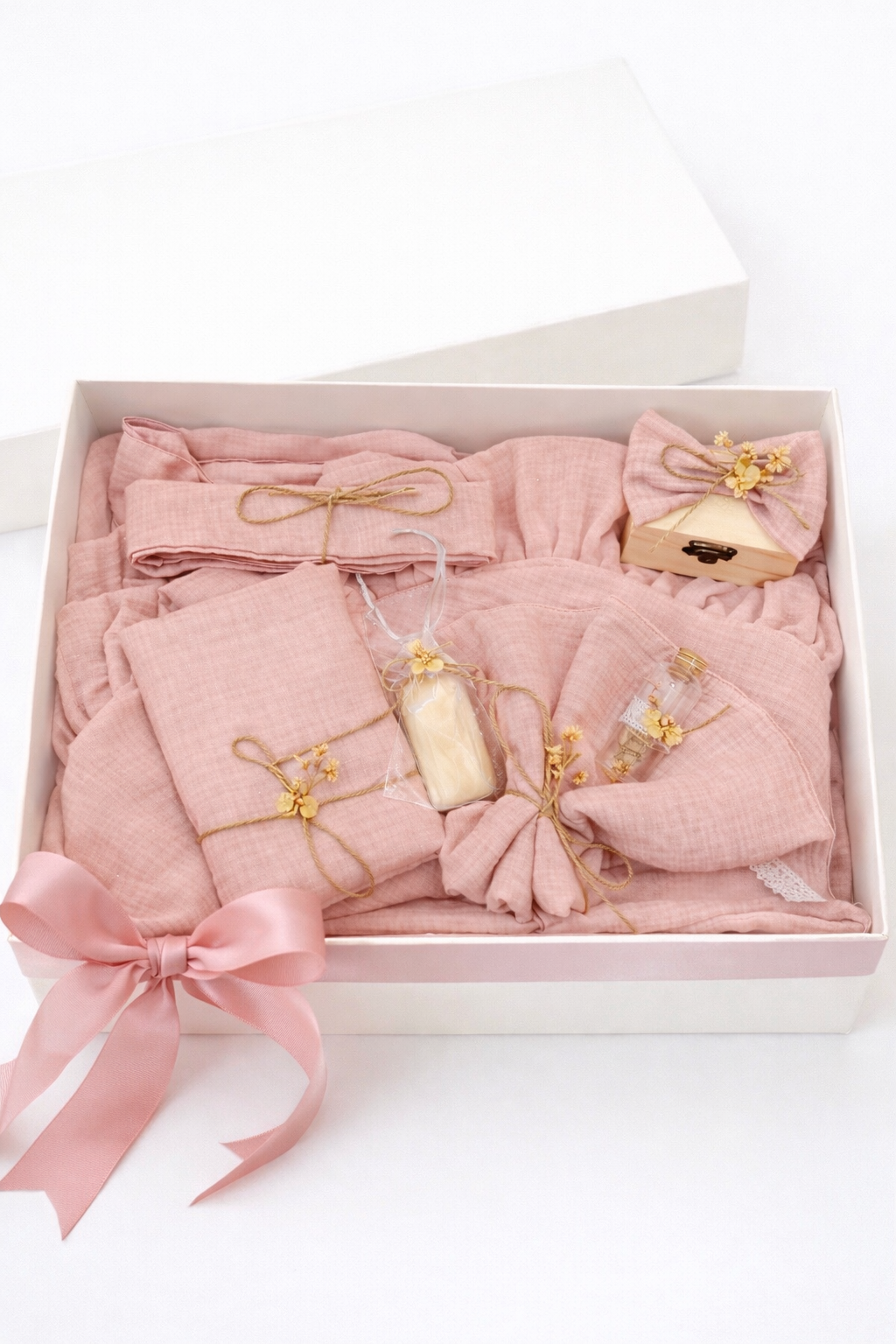 Trusou roz pudra muselina 9 Piese